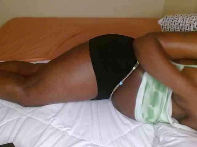 Chocolate_goddess1 webcam