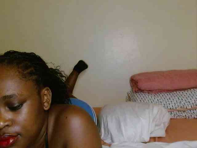 Chocolate_goddess1 webcam