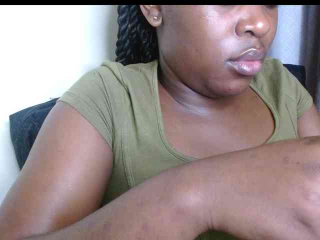 Chocolate_goddess1 webcam