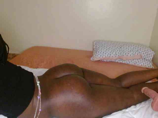 Chocolate_goddess1 webcam