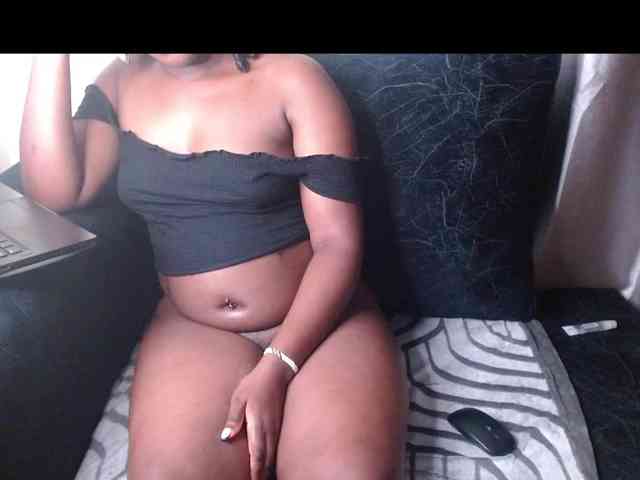 Chocolate_goddess1 webcam