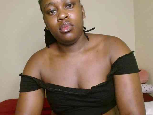 Chocolate_goddess1 webcam