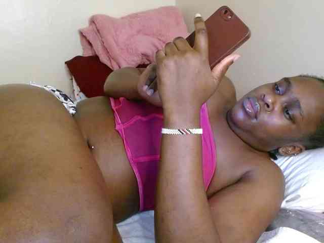 Chocolate_goddess1 webcam