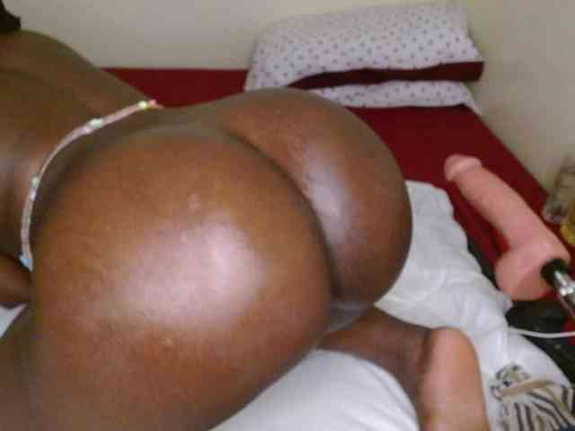 Chocolate_goddess1 webcam