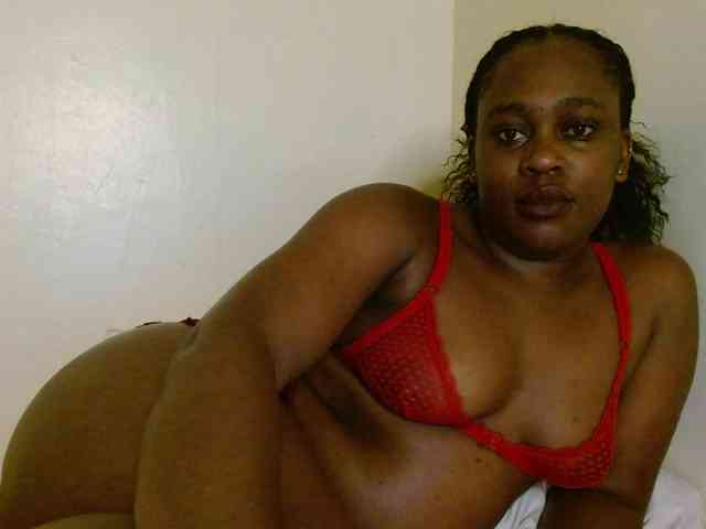 Chocolate_goddess1 webcam