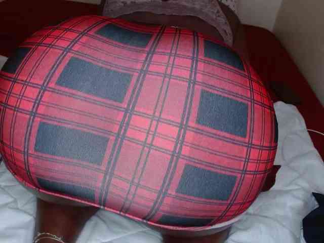 Chocolate_goddess1 webcam