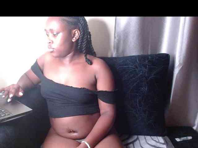 Chocolate_goddess1 webcam