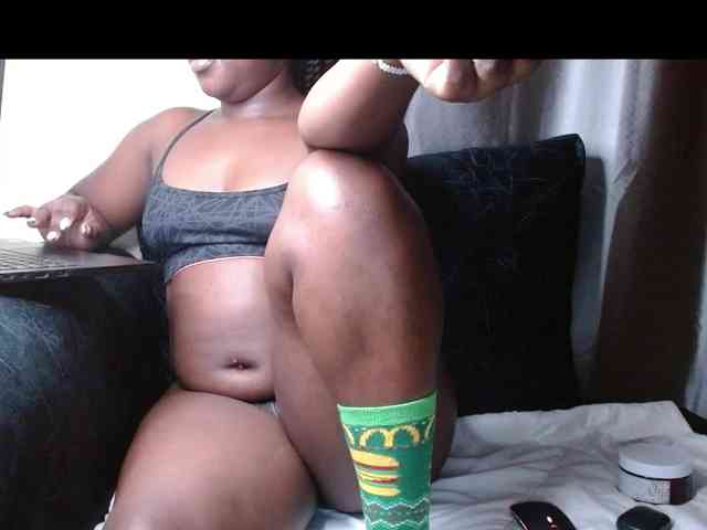 Chocolate_goddess1 webcam