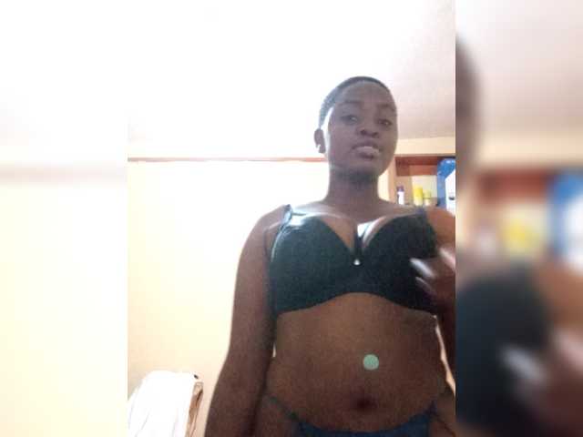 Modes2543's BongaCams show and profile