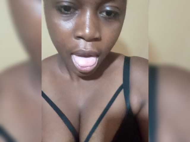 Modes2543's BongaCams show and profile