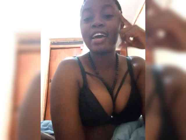 Modes2543 Live Webcam on BongaCams