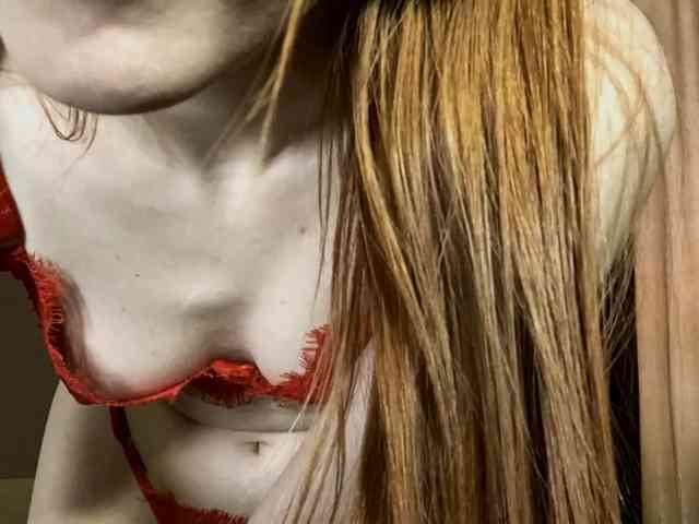 EugeniaMelford webcam