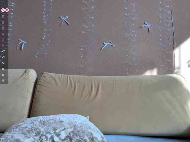 EugeniaMelford webcam