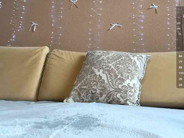 EugeniaMelford webcam