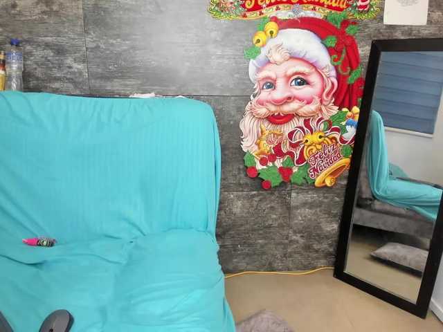 Oriana-Olsen's BongaCams show and profile