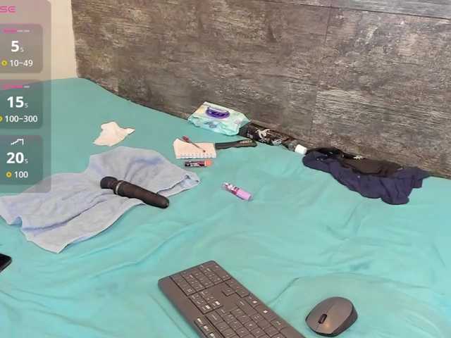 Oriana-Olsen's BongaCams show and profile