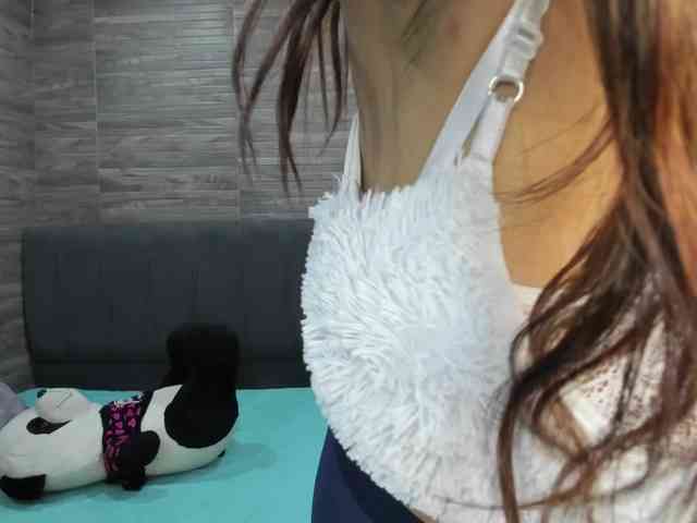 Oriana-Olsen webcam