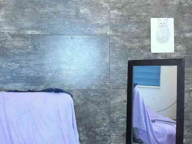 Oriana-Olsen Live Webcam on BongaCams