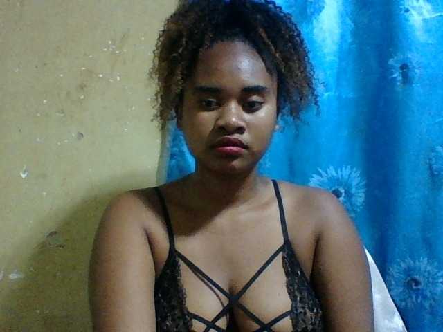 Marie121 from BongaCams