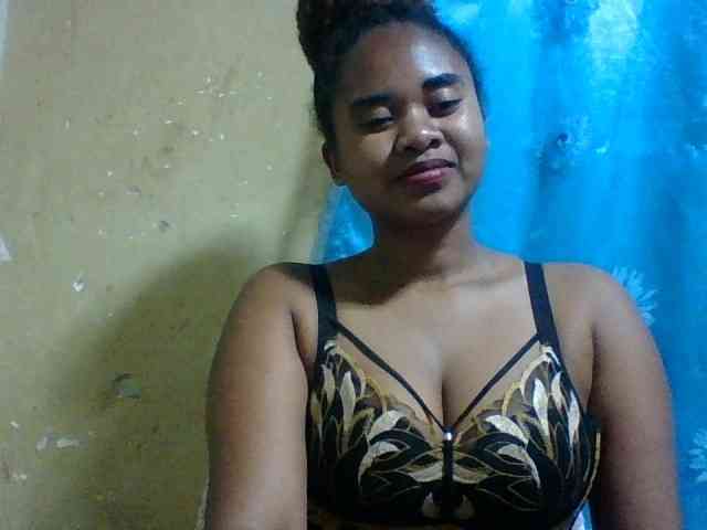 Marie121