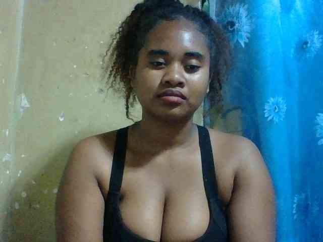 Marie121