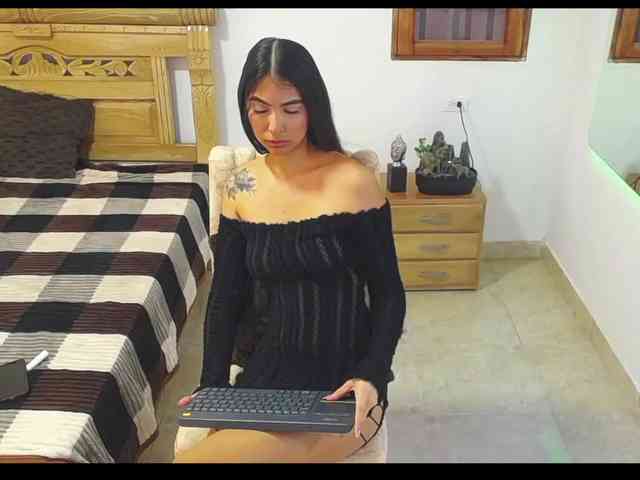 hanna-roussex69 webcam