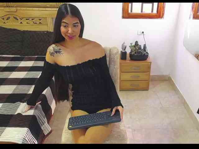 hanna-roussex69 webcam