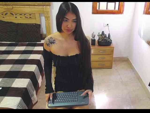 hanna-roussex69 webcam