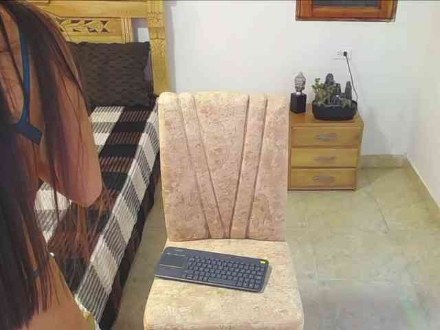 hanna-roussex69 webcam