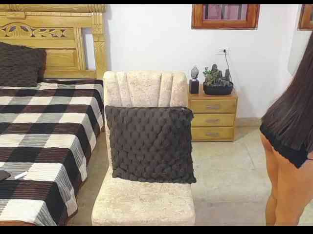 hanna-roussex69 webcam