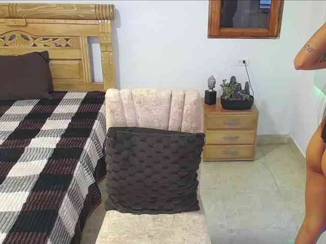 hanna-roussex69 webcam