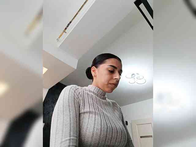 RayssaRays Live Webcam on BongaCams