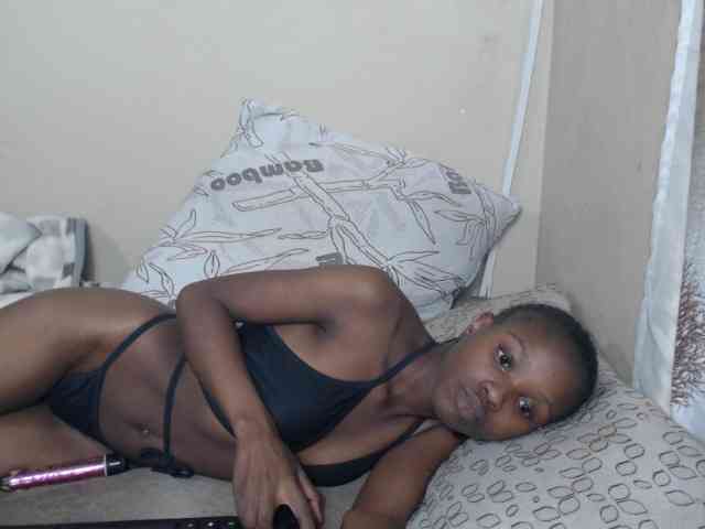 NawtyLarissa webcam