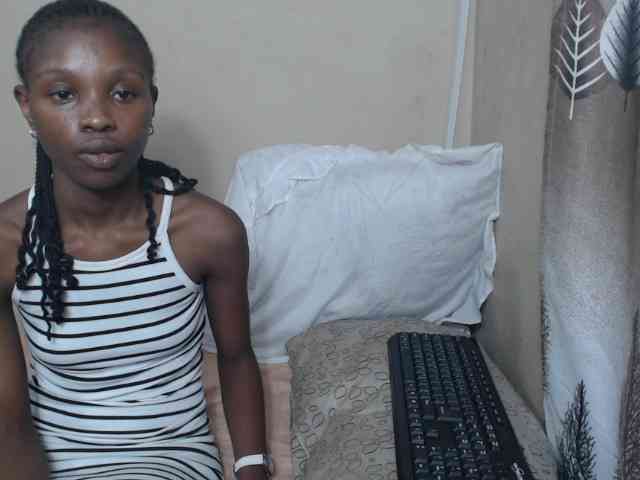 NawtyLarissa webcam
