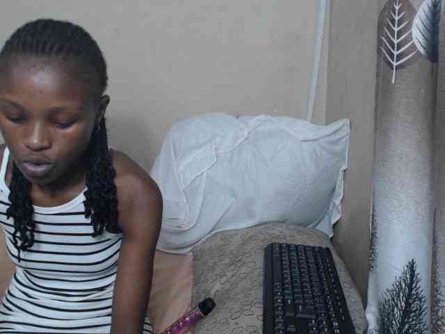 NawtyLarissa webcam