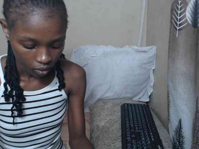 NawtyLarissa webcam