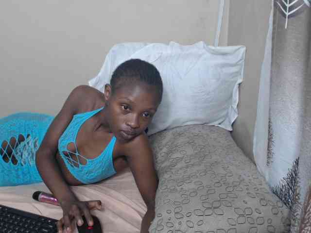 NawtyLarissa webcam