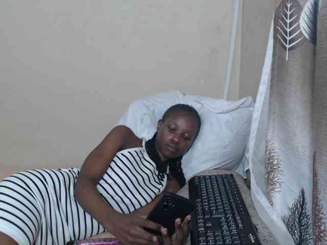 NawtyLarissa webcam