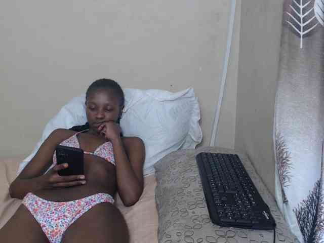 NawtyLarissa webcam