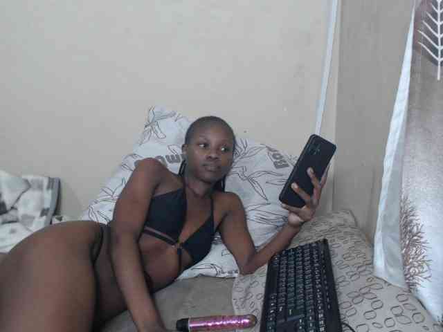 NawtyLarissa webcam