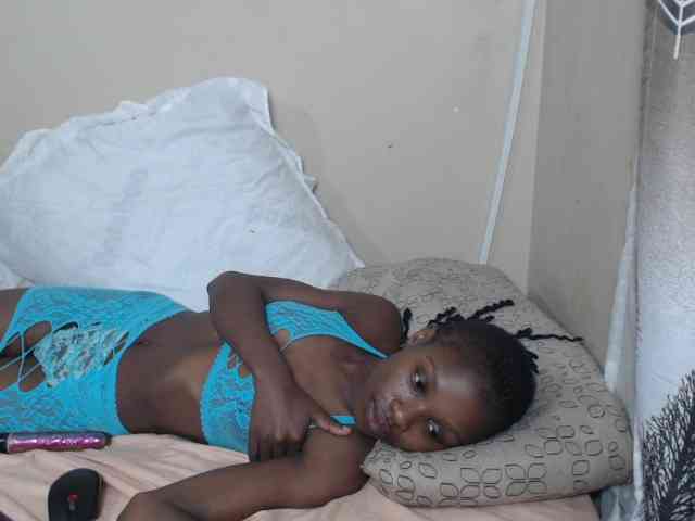 NawtyLarissa webcam