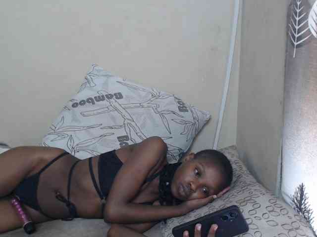 NawtyLarissa webcam