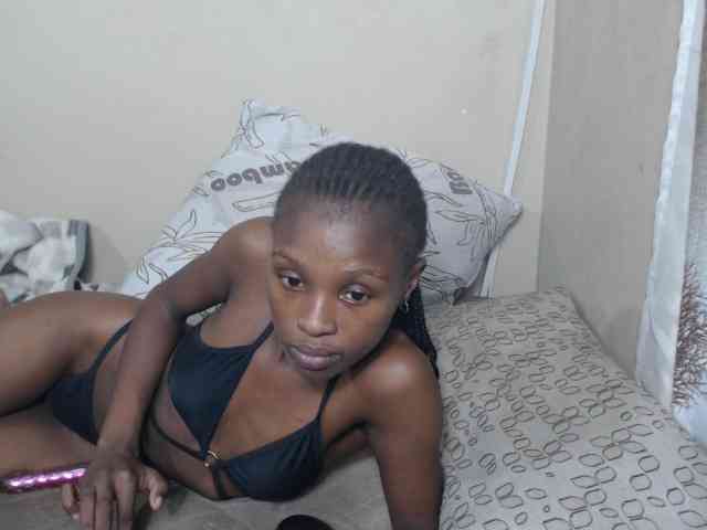 NawtyLarissa webcam