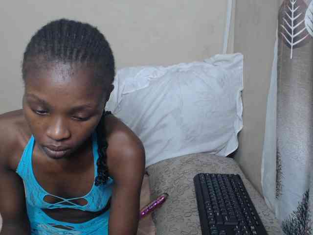 NawtyLarissa webcam