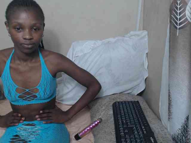 NawtyLarissa webcam