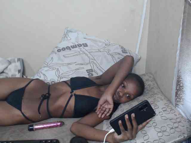 NawtyLarissa webcam