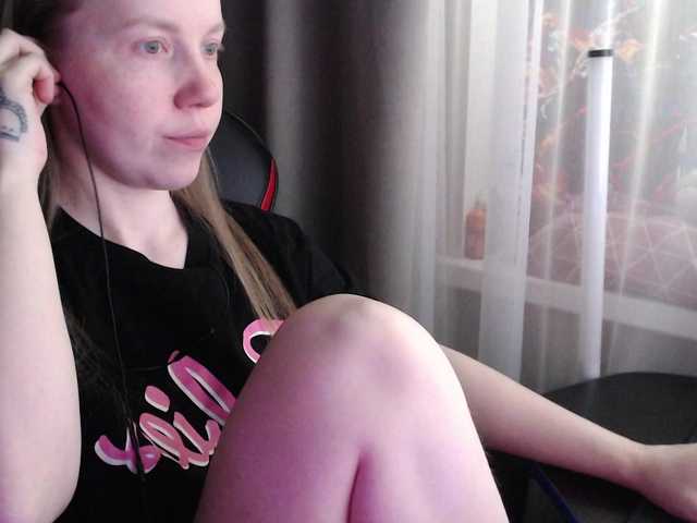 Molly6362's BongaCams show and profile