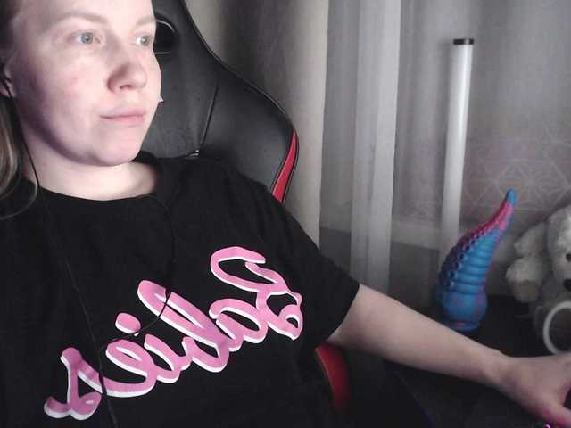 Molly6362's BongaCams show and profile