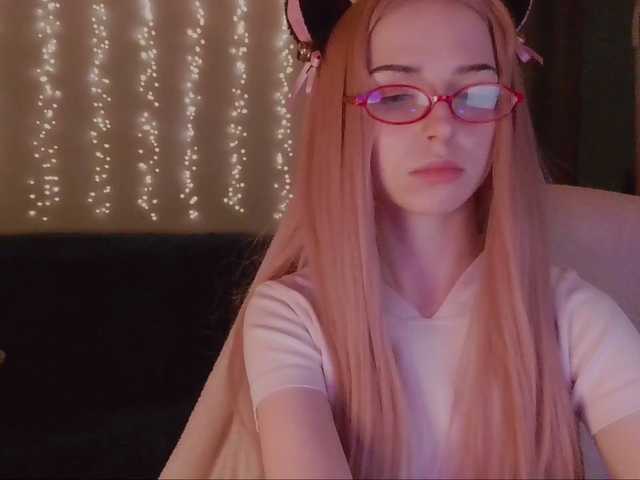 Niiikka's BongaCams show and profile