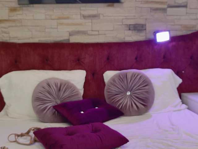 LeyaGoddess from BongaCams is Freechat